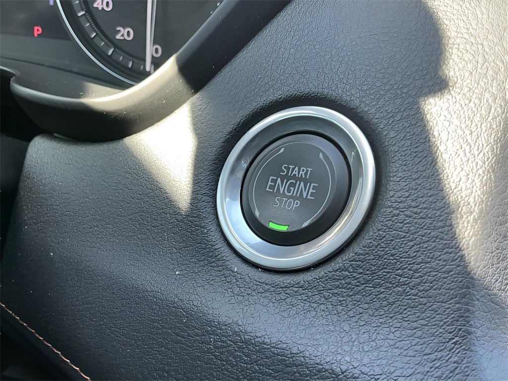 Used 2019 Cadillac XT4 Sport image 31