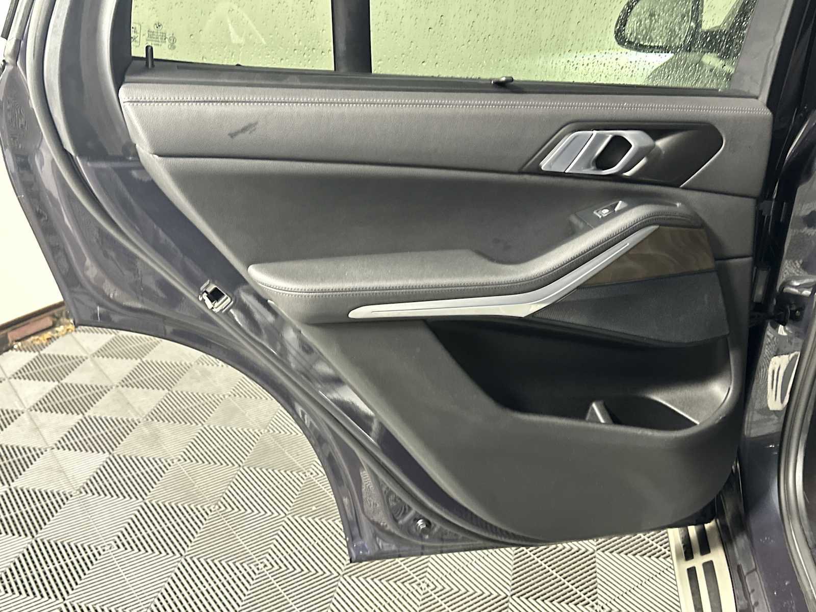 Used 2022 BMW X5 sDrive40i w/ Premium Package image 18