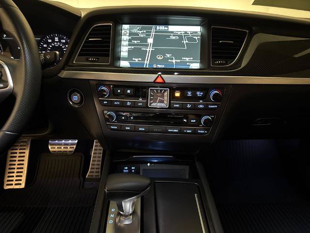 Used 2018 Genesis G80 3.3T Sport RWD image 25