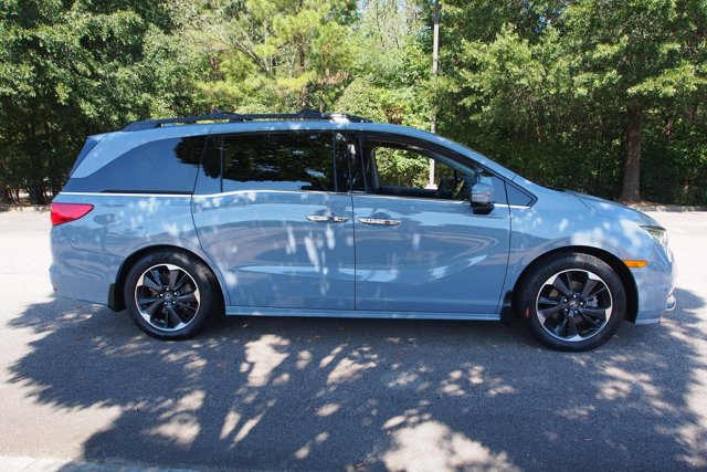 Used 2024 Honda Odyssey Elite image 8