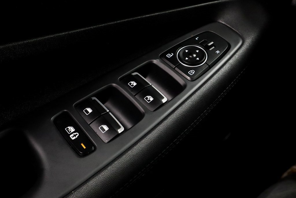 Used 2022 Hyundai Santa Fe SEL image 26