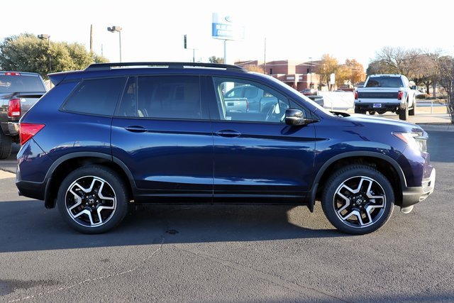 Used 2023 Honda Passport Elite image 13