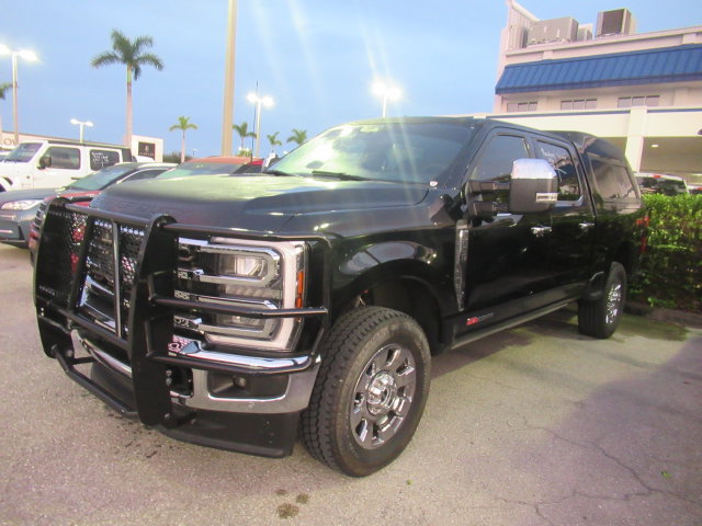 Certified 2026 Ford F250 King Ranch w/ Chrome Package AWD/4WD image 3