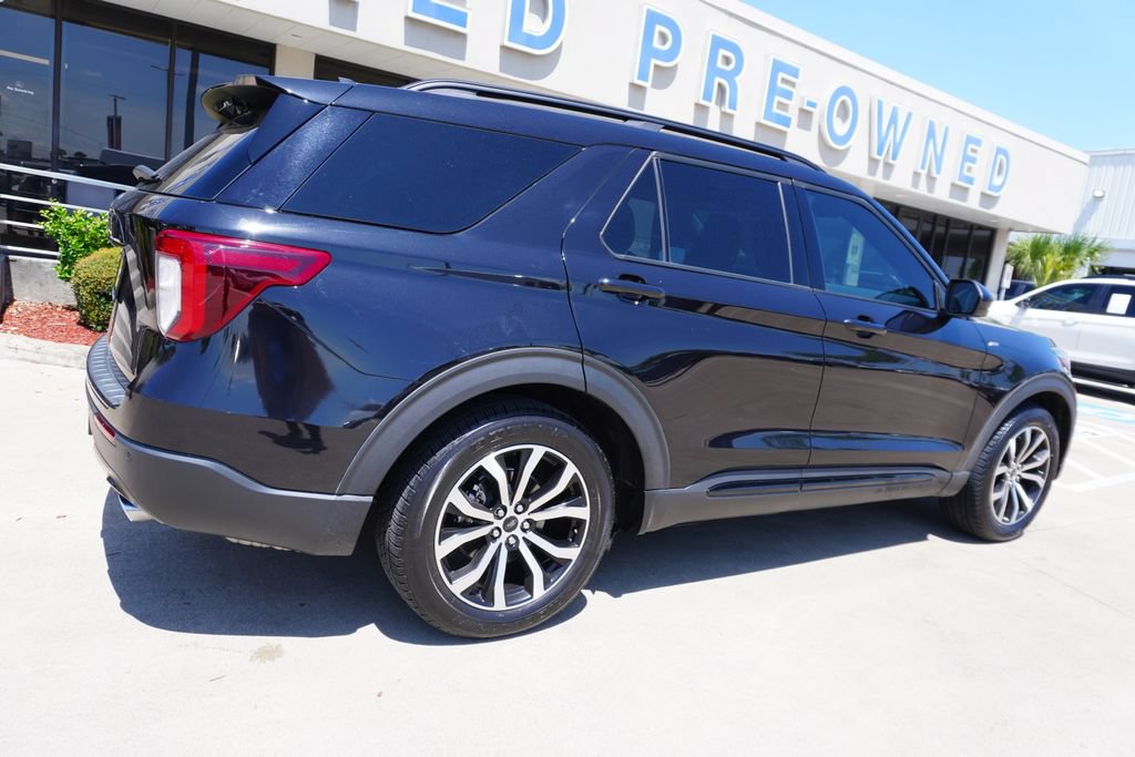 Certified 2023 Ford Explorer ST-Line w/ Class IV Trailer Tow Package RWD image 6