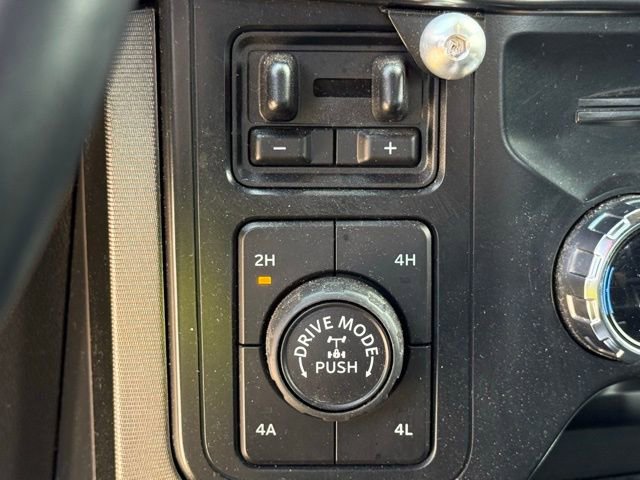 Certified 2022 Ford F150 Platinum w/ Equipment Group 701A High image 26