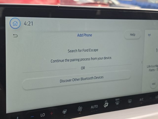 Certified 2025 Ford Escape Platinum AWD/4WD image 7