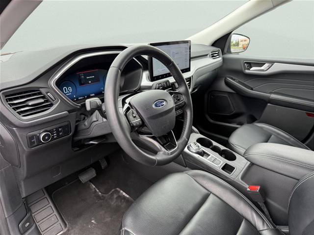 Certified 2023 Ford Escape Platinum AWD/4WD image 13