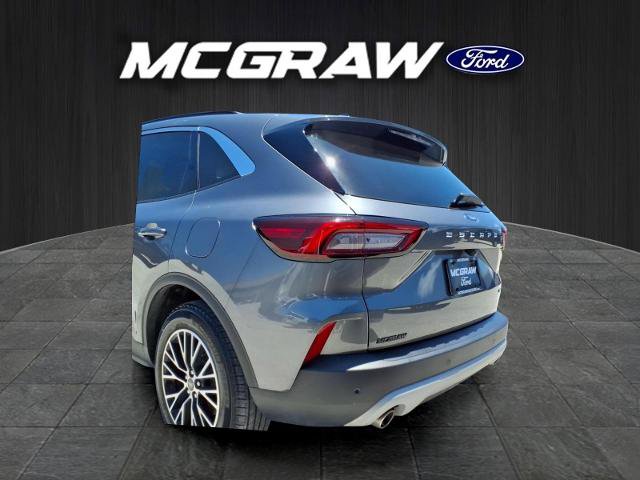Certified 2024 Ford Escape SE FWD image 18