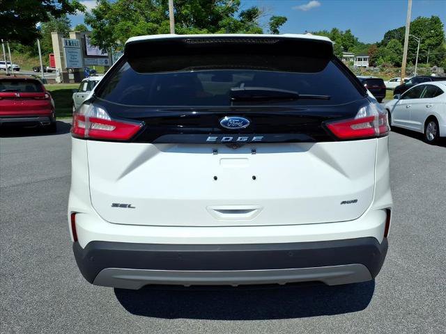 Certified 2023 Ford Edge SEL w/ Convenience Package AWD/4WD image 3