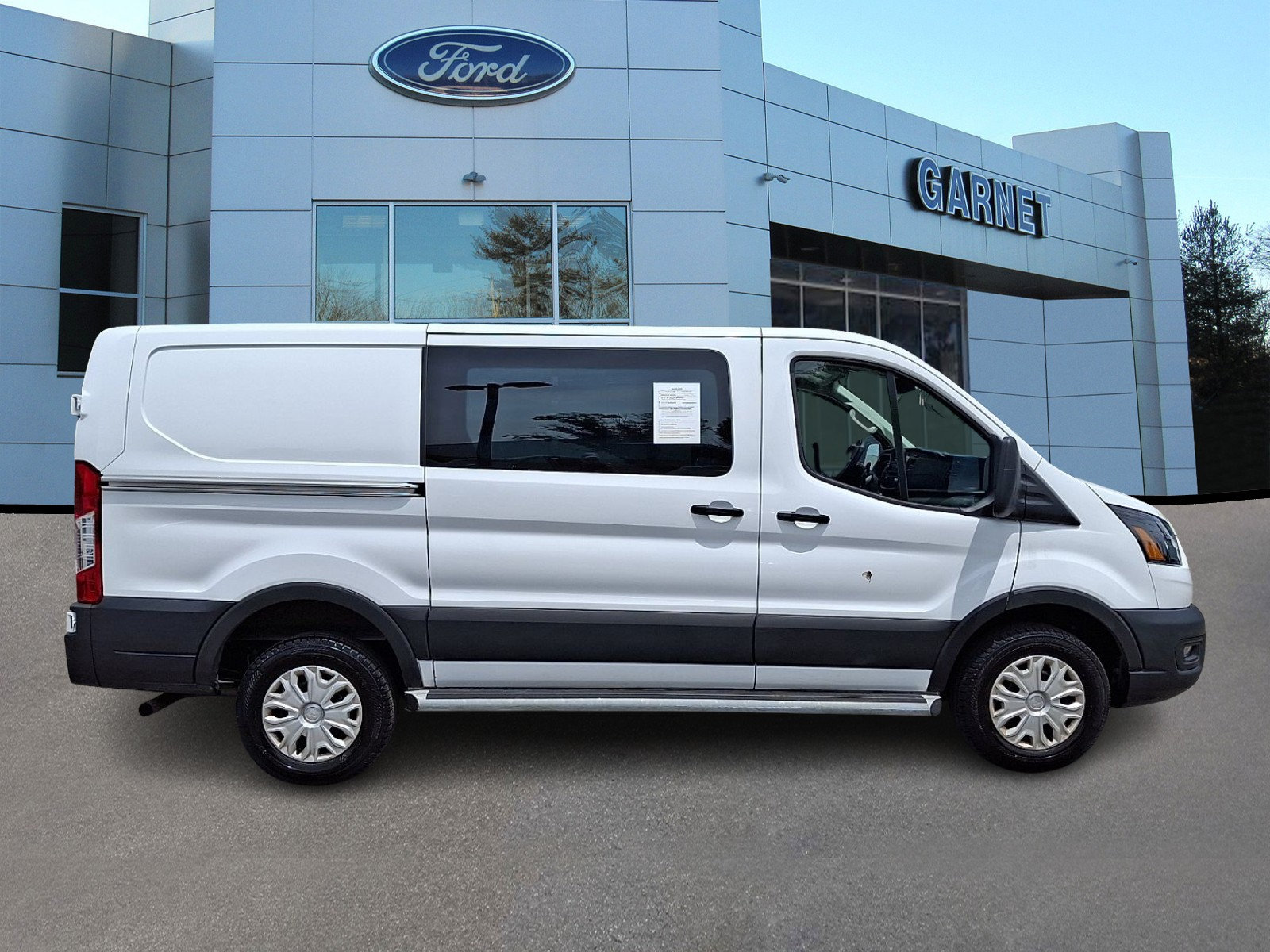 Certified 2024 Ford Transit 250 Low Roof w/ Exterior Upgrade Package RWD image 10