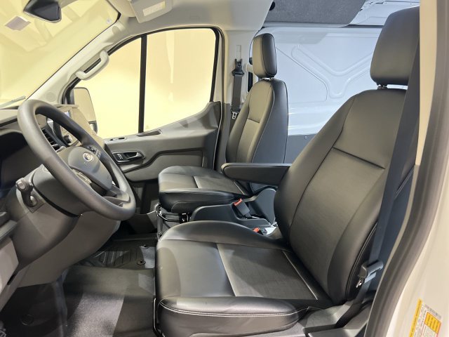 Certified 2024 Ford Transit 150 Low Roof RWD image 16