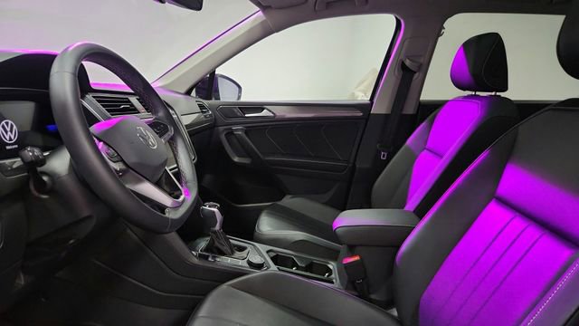 Used 2024 Volkswagen Tiguan Wolfsburg Edition AWD/4WD image 9