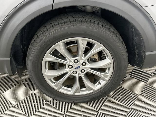 Certified 2022 Ford Explorer Limited w/ Equipment Group 301A image 23