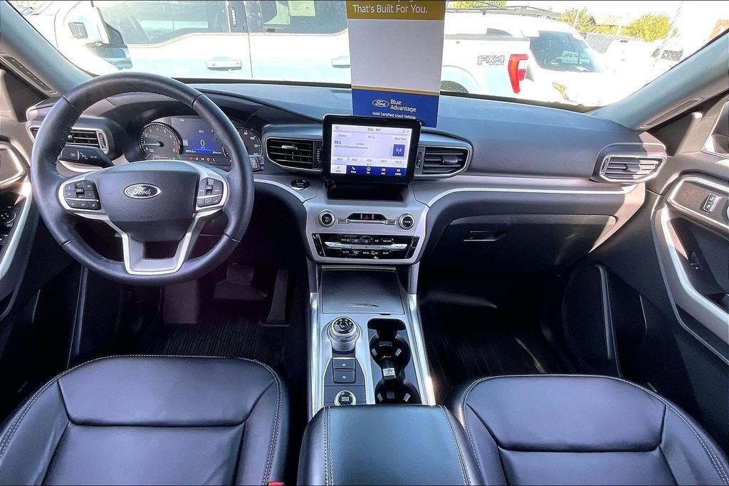 Certified 2023 Ford Explorer XLT w/ Equipment Group 202A image 13