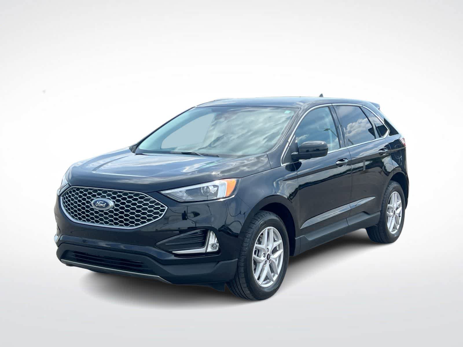 Certified 2023 Ford Edge SEL w/ Convenience Package AWD/4WD image 4