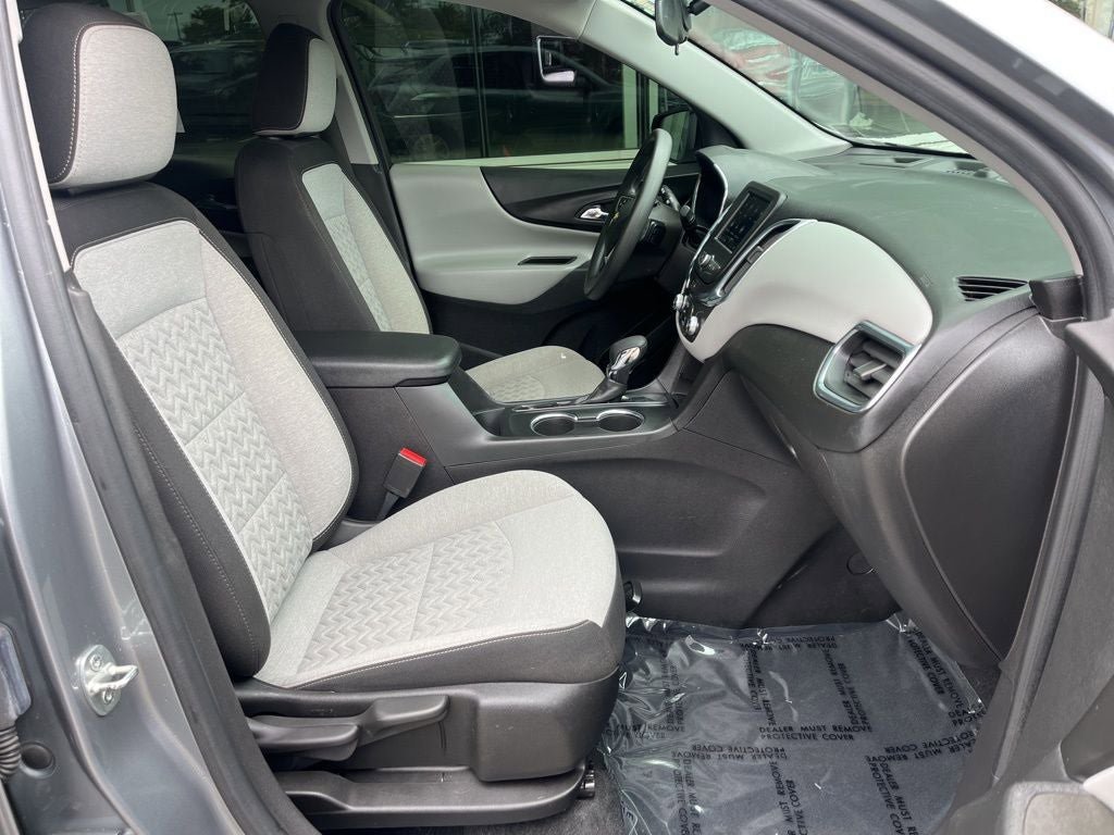 Used 2023 Chevrolet Equinox LS FWD image 21