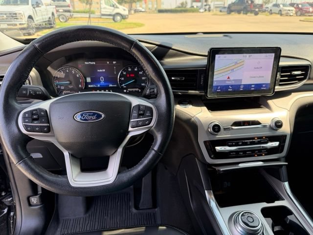Certified 2023 Ford Explorer XLT w/ Equipment Group 202A RWD image 13