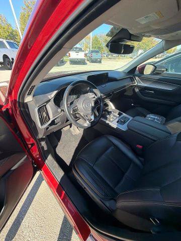 Used 2024 MAZDA CX-90 3.3 Turbo w/ Preferred Plus AWD/4WD image 9