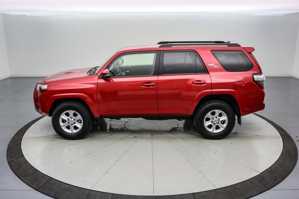 Used 2022 Toyota 4Runner TRD Off-Road Premium image 2