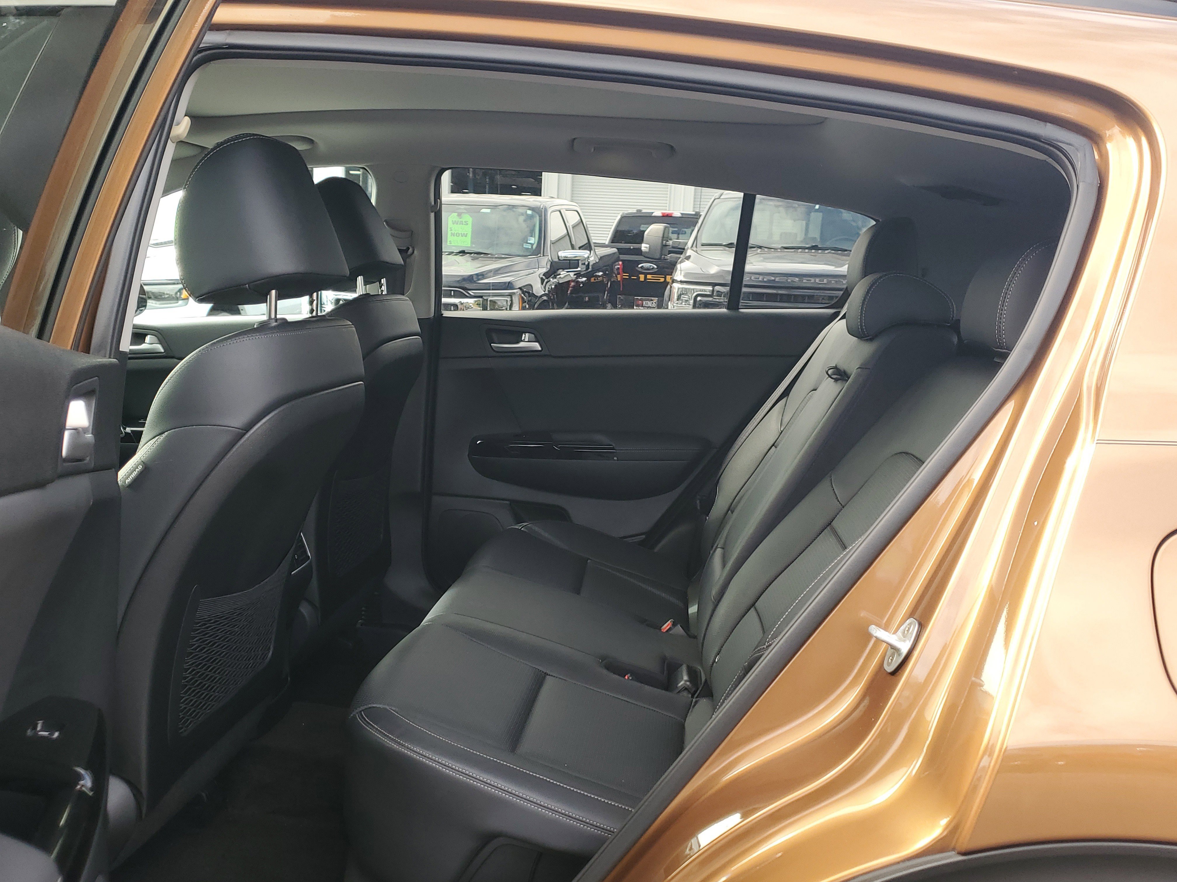 Used 2020 Kia Sportage EX w/ Option Group 15 image 14