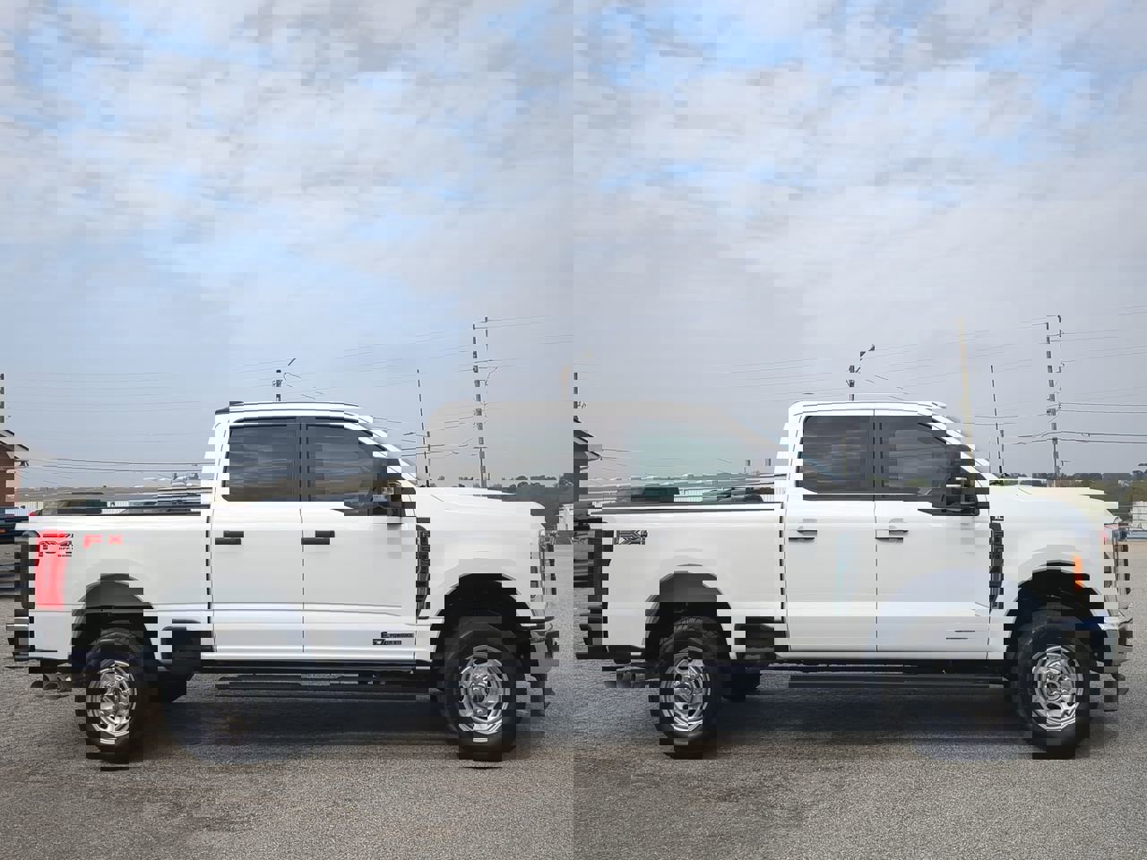 Certified 2024 Ford F250 XL w/ FX4 Off-Road Package image 5