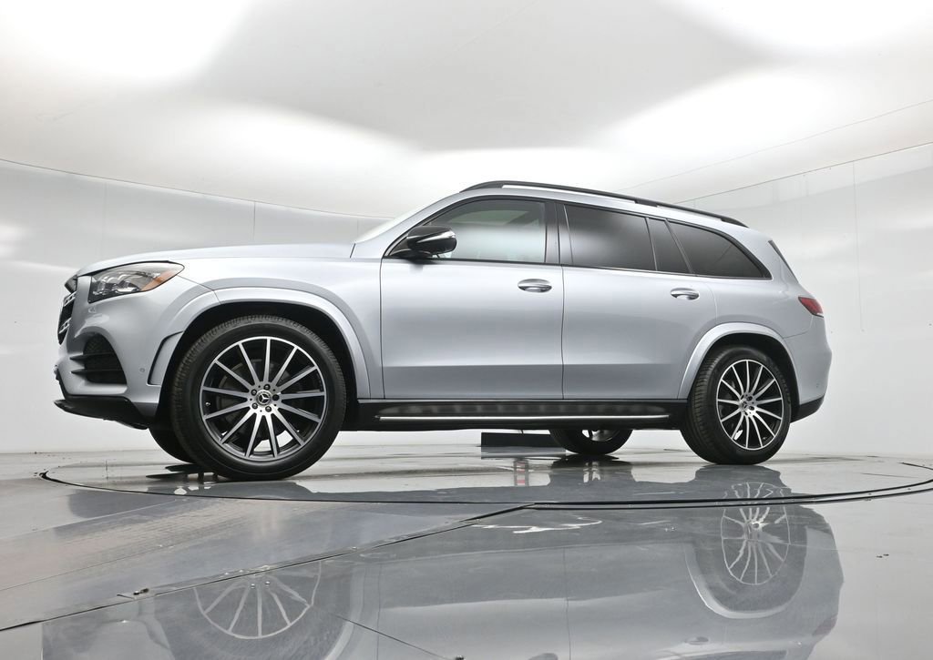 Used 2022 Mercedes-Benz GLS 450 4MATIC image 27