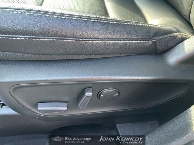 Certified 2022 Ford Escape SEL w/ Technology Package image 16