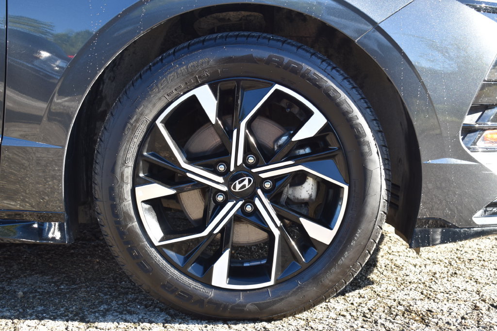 Used 2025 Hyundai Sonata SEL FWD image 6