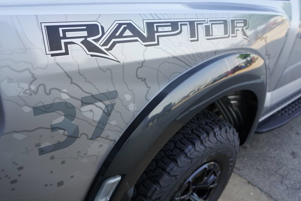 Certified 2023 Ford F150 Raptor w/ Raptor 37 Performance Package AWD/4WD image 7