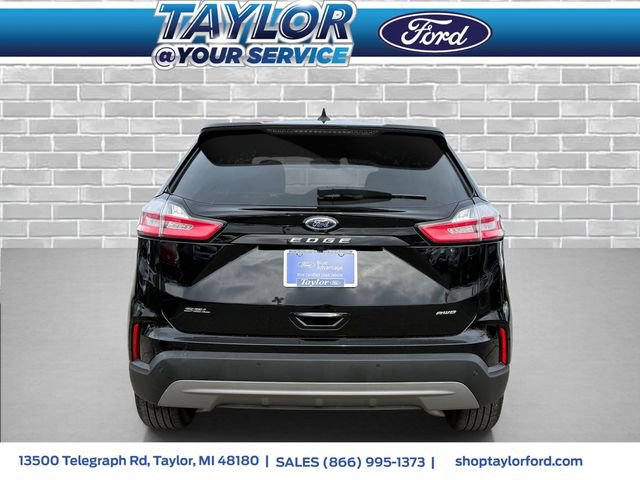 Certified 2024 Ford Edge SEL w/ Convenience Package image 4