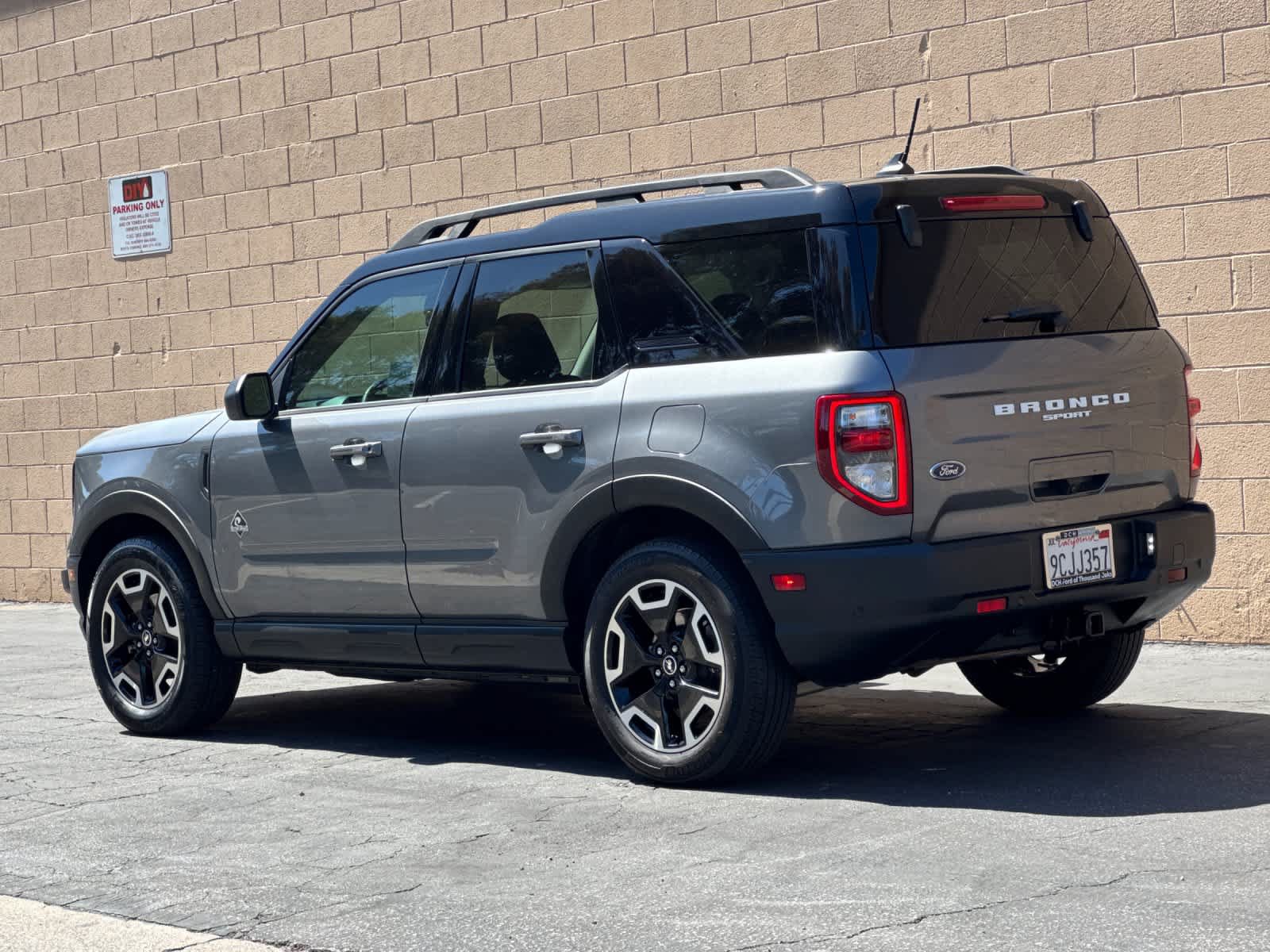 Certified 2022 Ford Bronco Sport Outer Banks w/ Tech Package AWD/4WD image 6