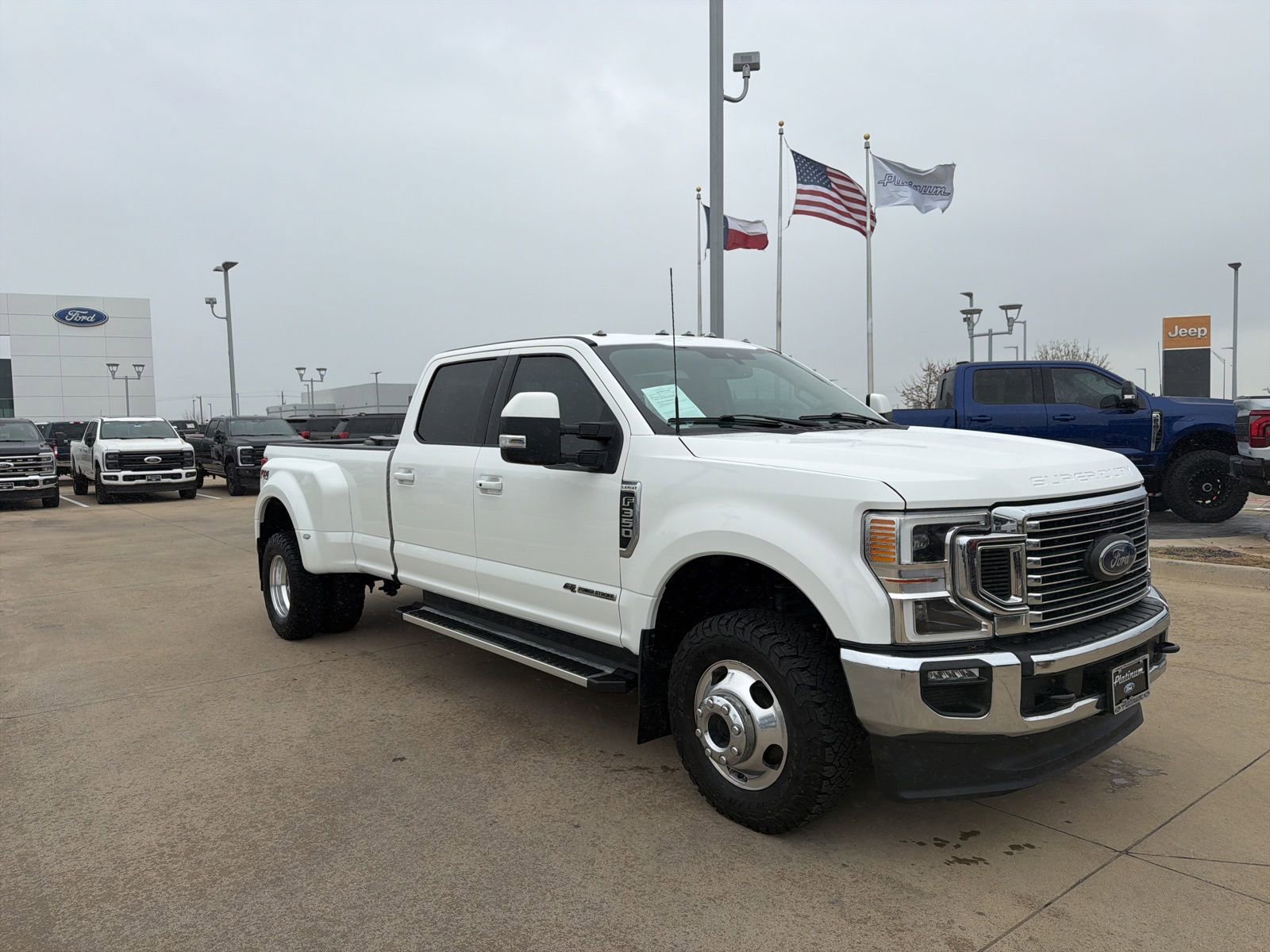 Certified 2022 Ford F350 Lariat w/ Lariat Ultimate Package AWD/4WD image 7