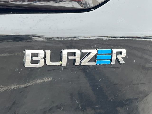Used 2025 Chevrolet Blazer EV LT image 45