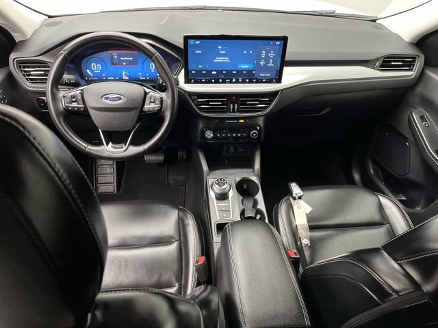 Certified 2024 Ford Escape Platinum AWD/4WD image 4
