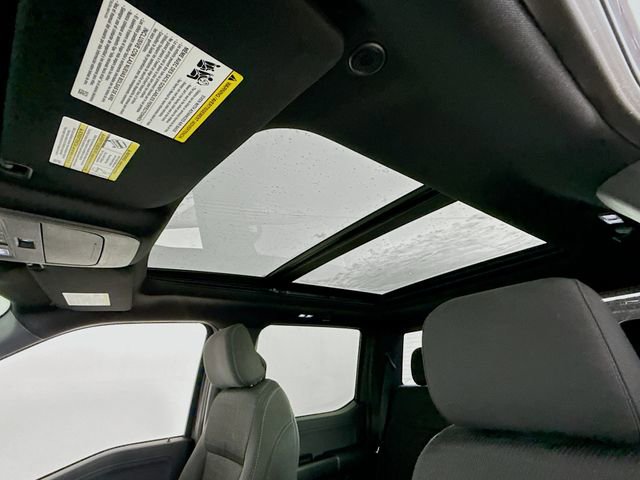 Certified 2022 Ford F150 XLT w/ Equipment Group 302A High image 21