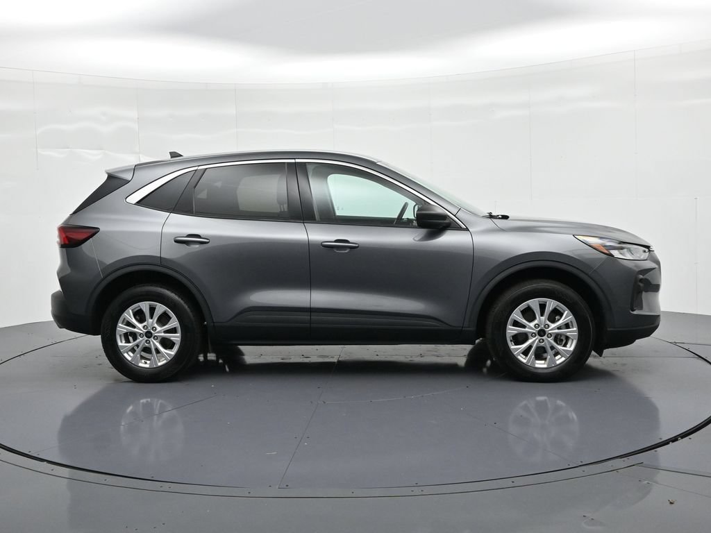 Certified 2024 Ford Escape Active AWD/4WD image 5
