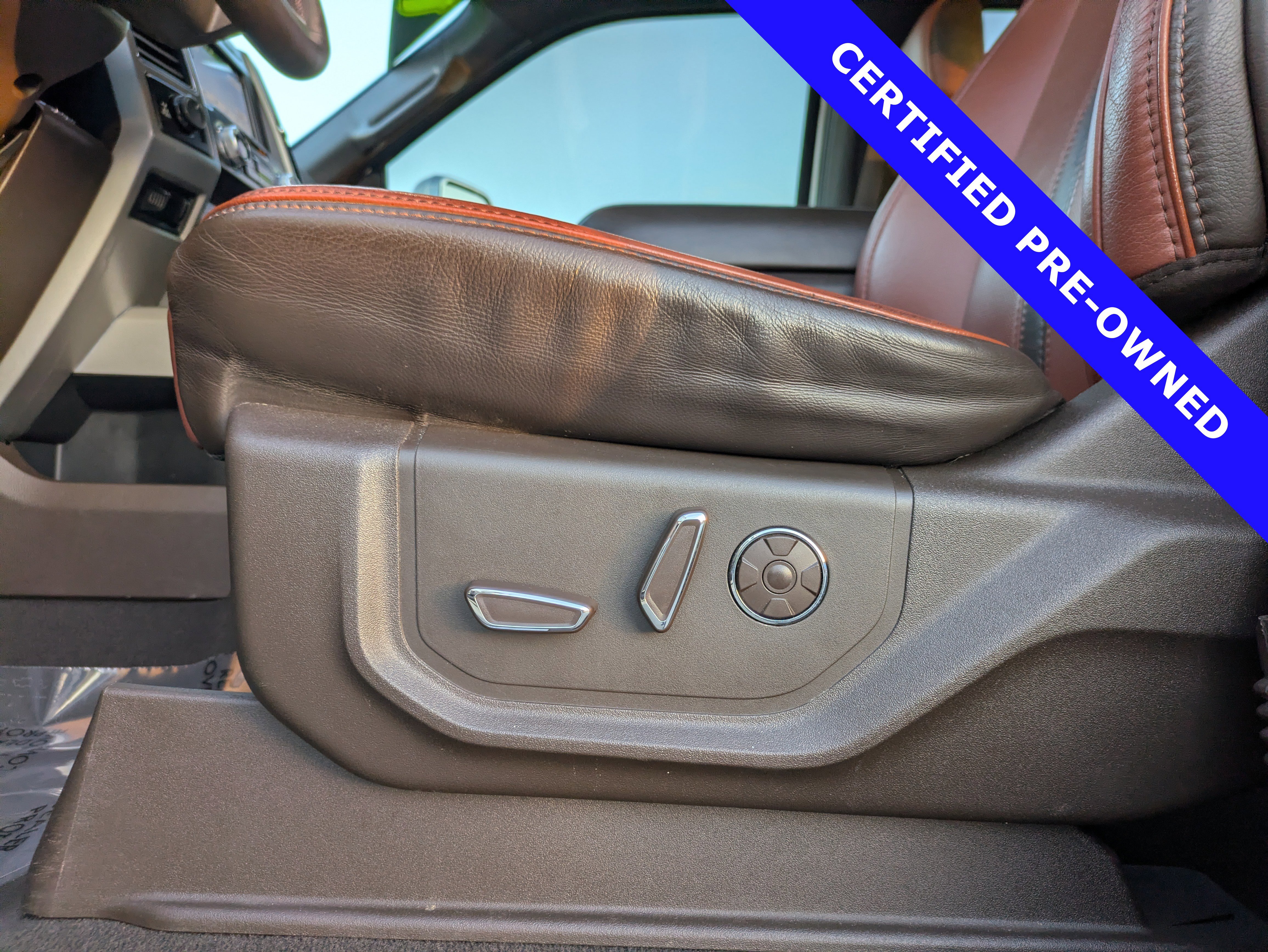 Certified 2019 Ford F350 King Ranch w/ King Ranch Ultimate Package image 32