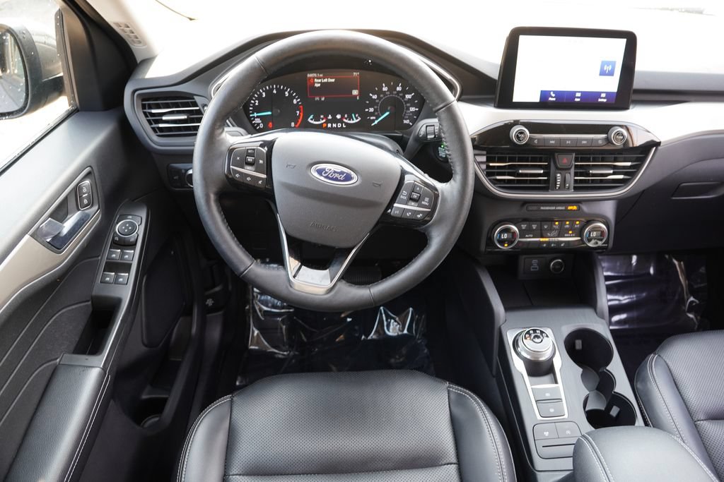 Certified 2021 Ford Escape SEL AWD/4WD image 19