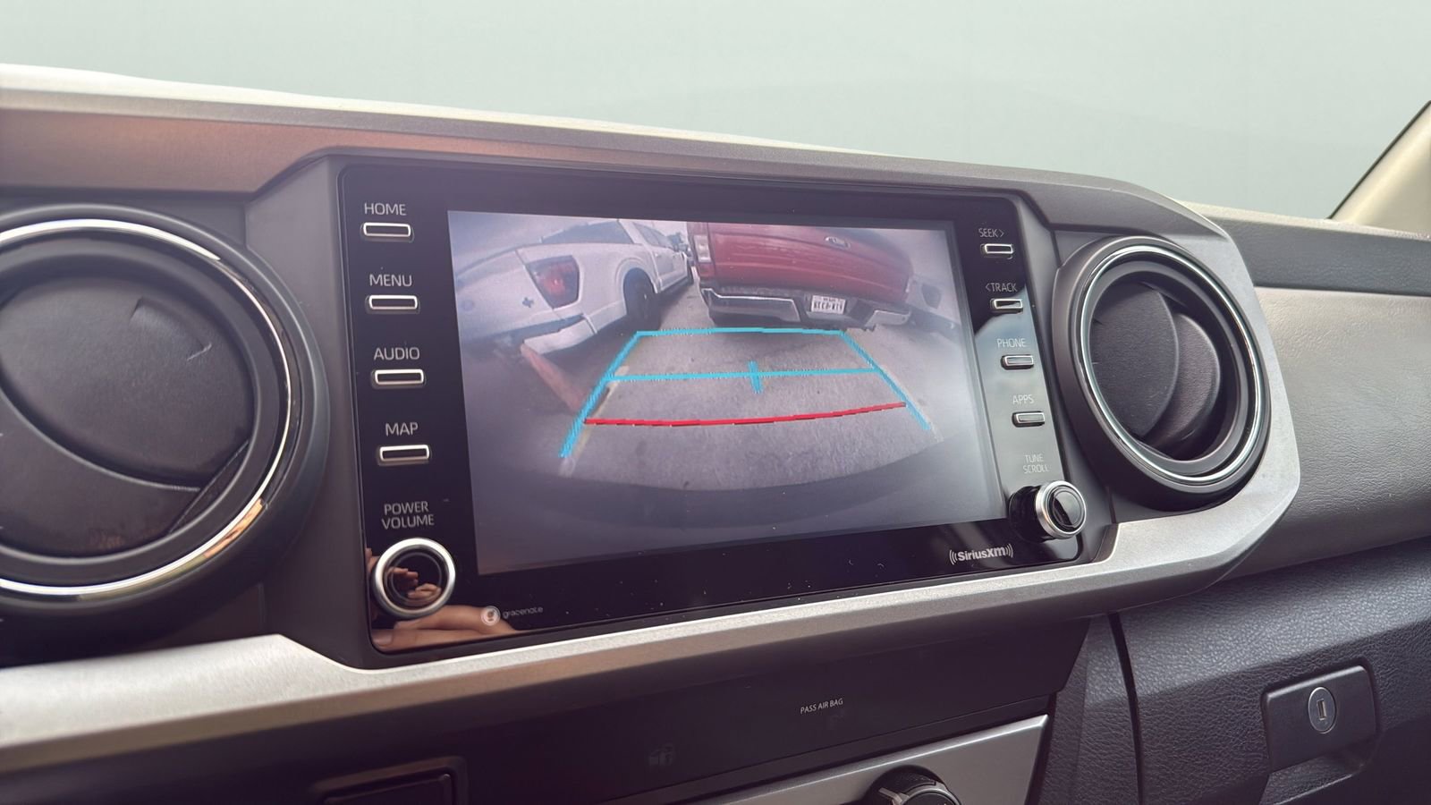 Used 2020 Toyota Tacoma SR5 w/ SR5 Appearance Package (SM) RWD image 16