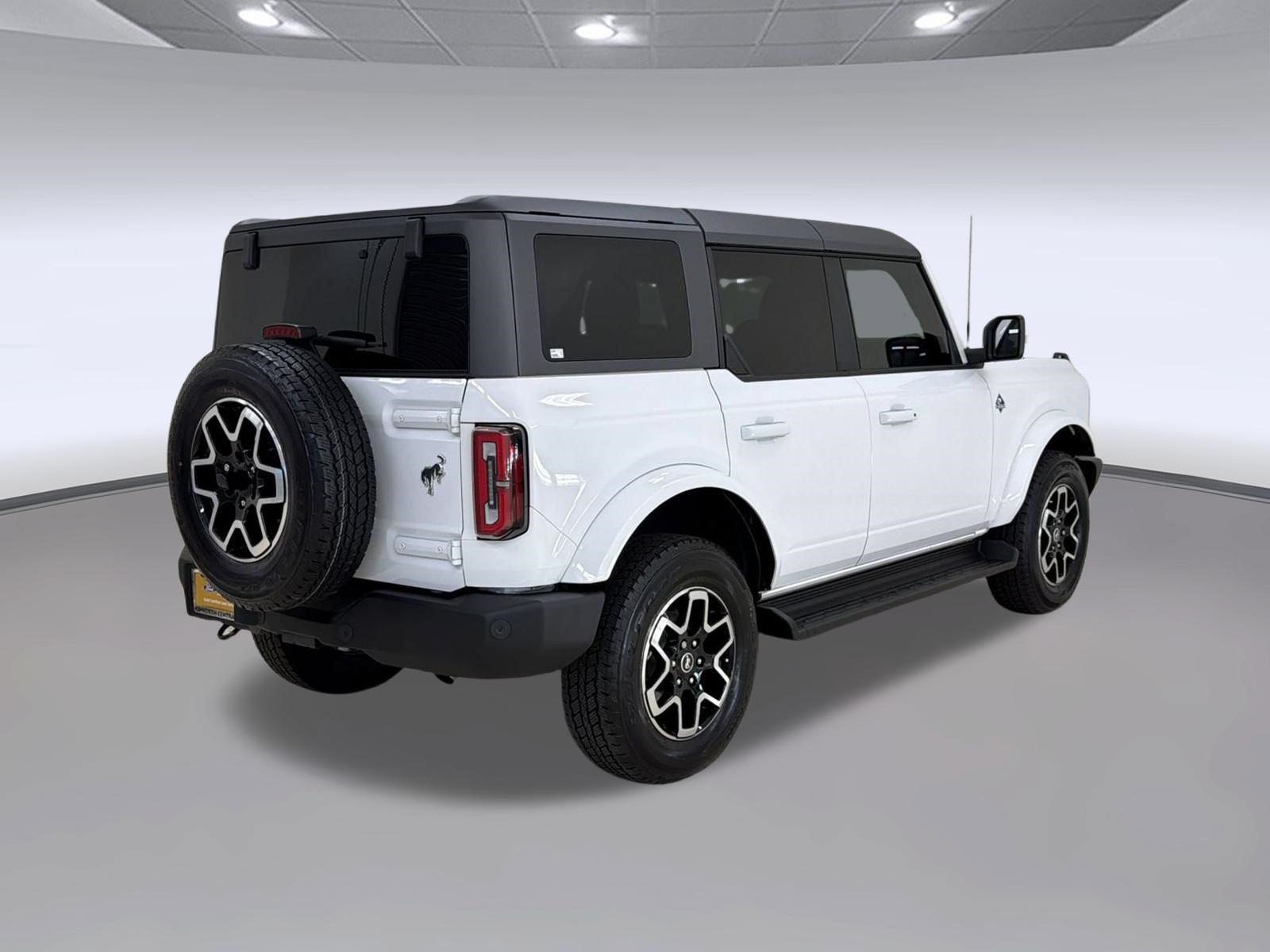 Certified 2025 Ford Bronco Outer Banks AWD/4WD image 9