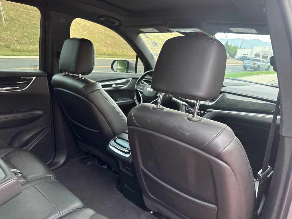 Used 2022 Cadillac XT6 Premium Luxury AWD/4WD image 27