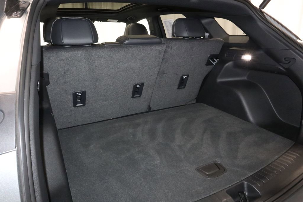 Used 2024 Chevrolet Blazer EV LT image 18