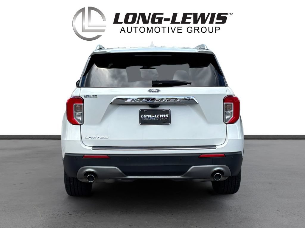 Certified 2022 Ford Explorer Limited w/ Limited Technology Package RWD image 5
