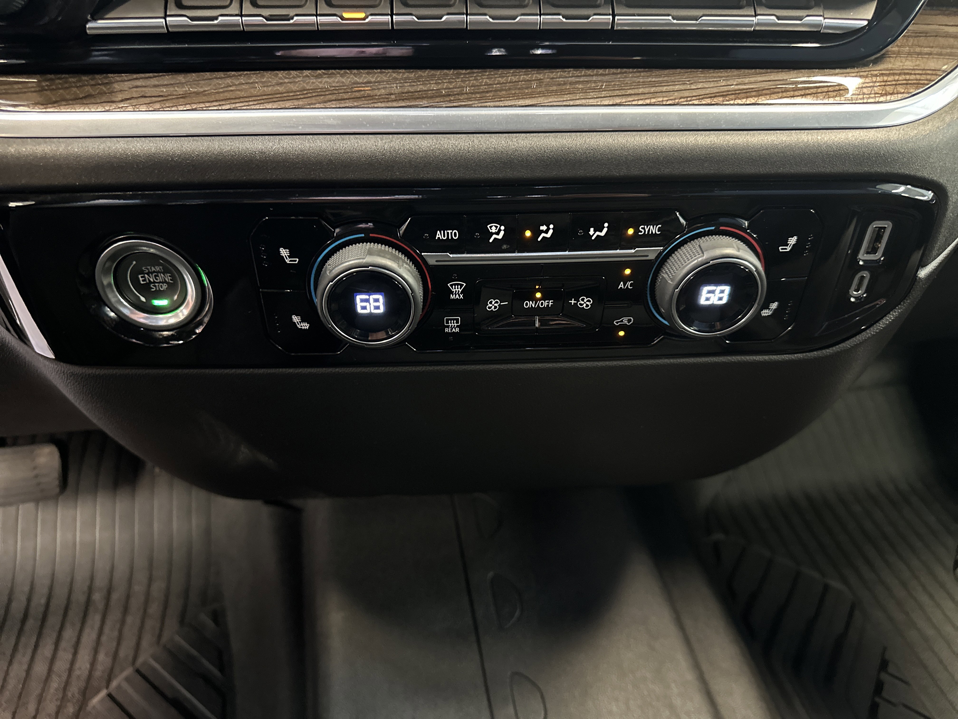 Used 2022 Chevrolet Silverado 1500 RST image 27