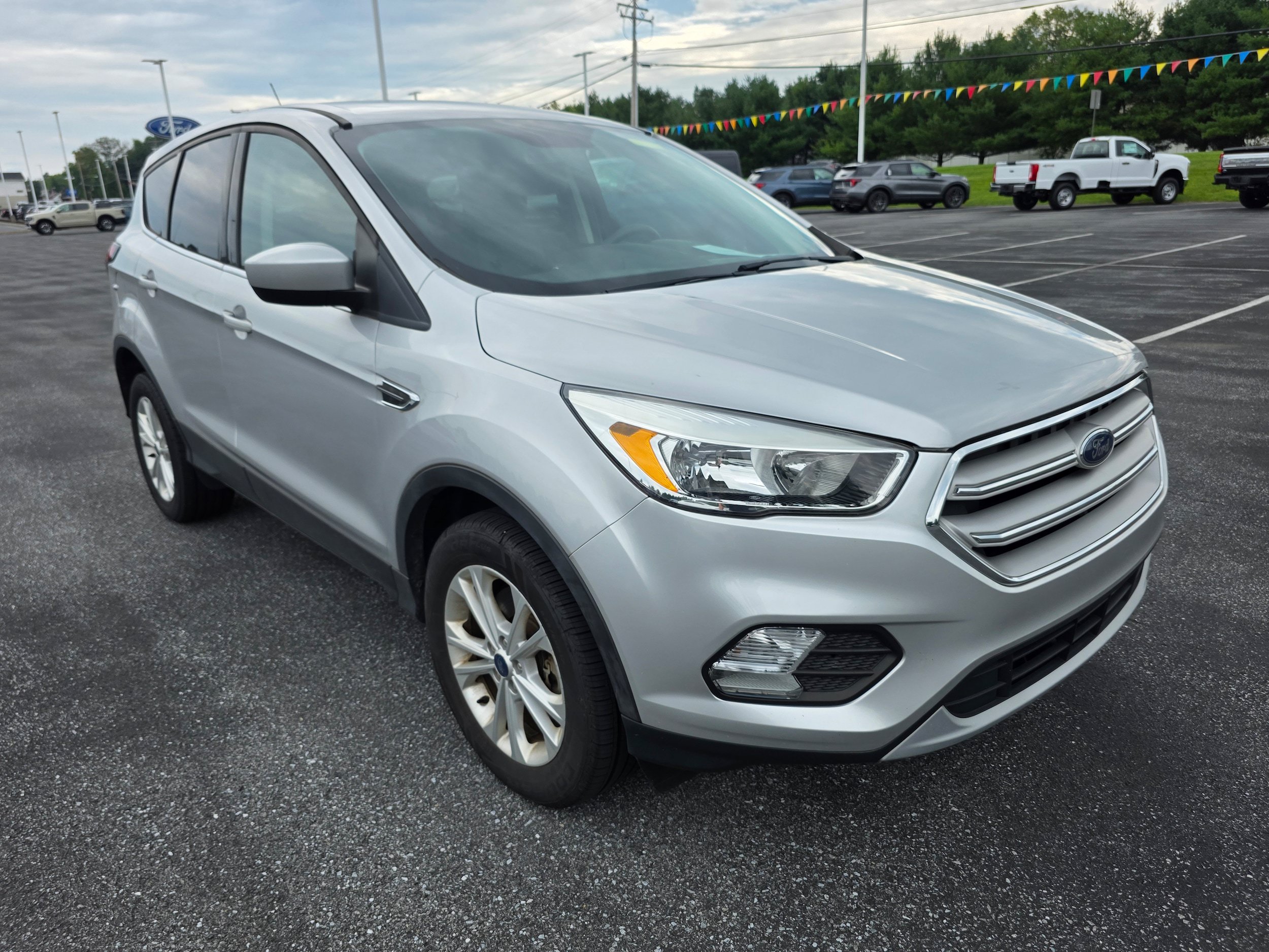 Certified 2019 Ford Escape SE AWD/4WD image 5