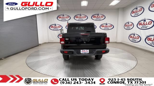 Used 2023 Jeep Gladiator Sport AWD/4WD image 7