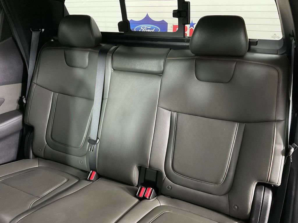 Used 2022 Hyundai Santa Cruz Limited image 16