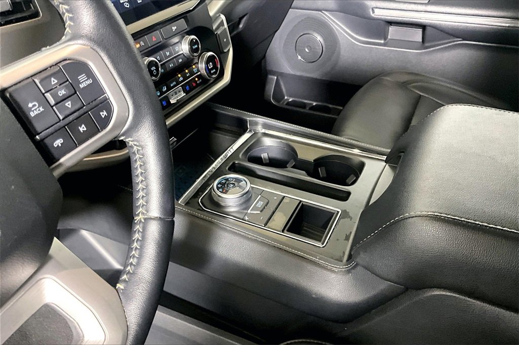 Certified 2024 Ford Expedition XLT image 14