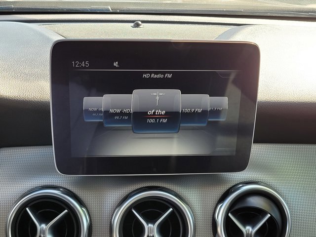 Used 2019 Mercedes-Benz GLA 250 4MATIC image 18