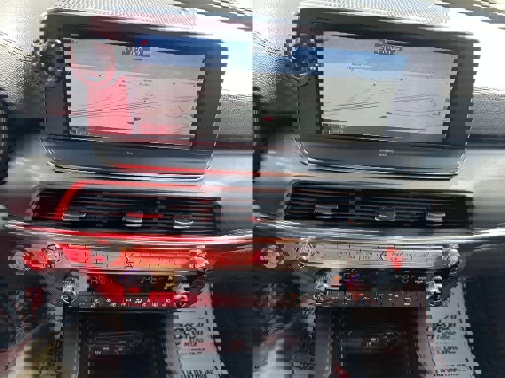 Used 2022 Kia Telluride LX image 8